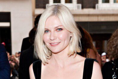 Kirsten Dunst Net Worth, Age, Measurements, Husband, Career, Family ...